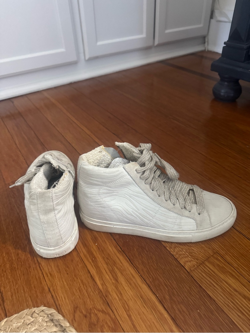 P448 High-Top Sneakers in Light Beige/Cream